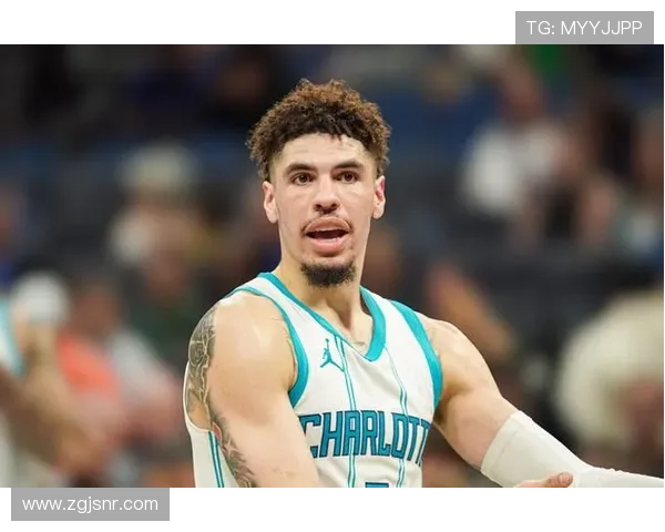 小桥谈三球和米勒上场时间受限积极性高昂不断鼓励队友表现