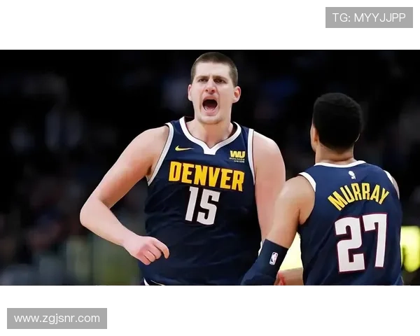 约基奇首节状态低迷仅得3分6板4助表现不佳球队面临挑战